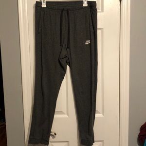 Nike joggers ONLY WORN ONCE